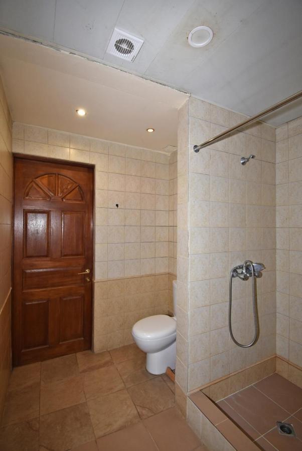 Abovyan Street 16, Apartment No 24 Yerevan Bagian luar foto
