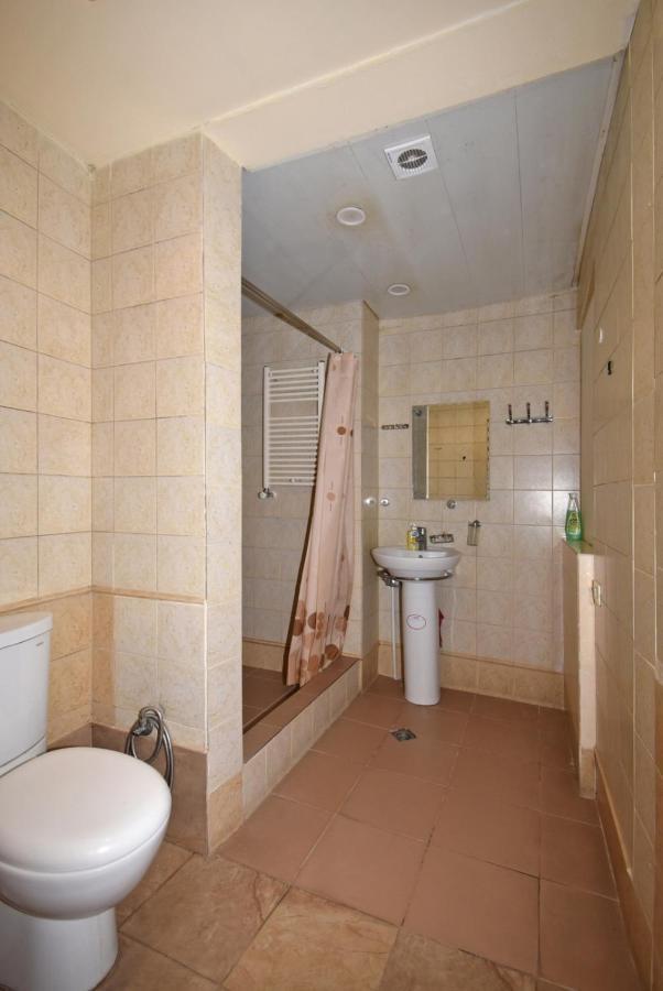 Abovyan Street 16, Apartment No 24 Yerevan Bagian luar foto